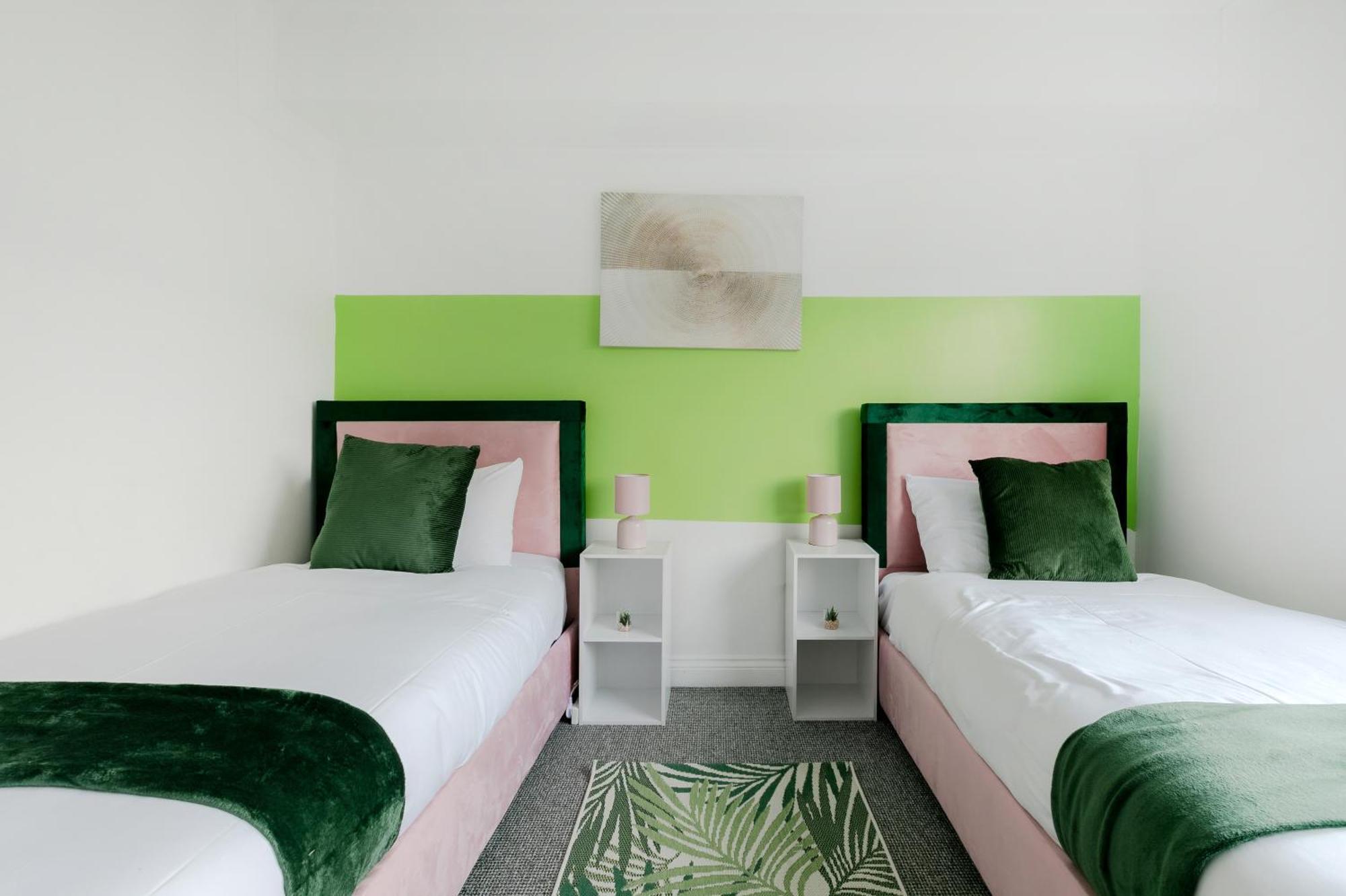 5Br House, Free Parking Offa12, Contractor, Big Families, Relocation Villa Redbridge Luaran gambar